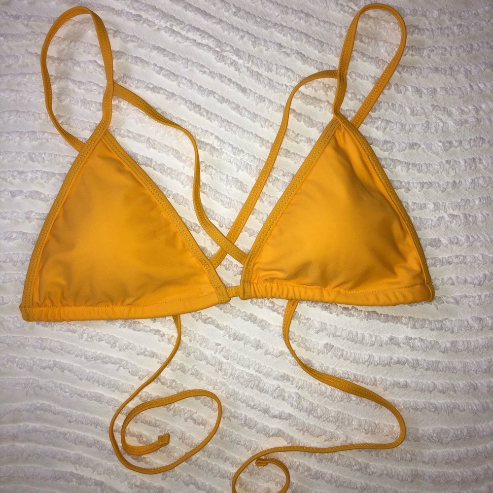 Cupshe Yellow Triangle Bikini Top